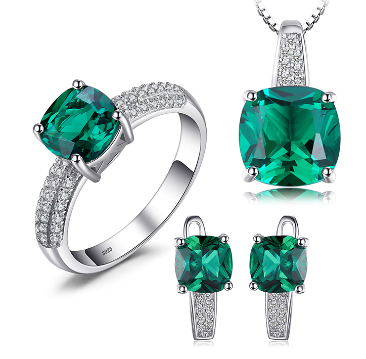 Emerald Heart Silver Collection